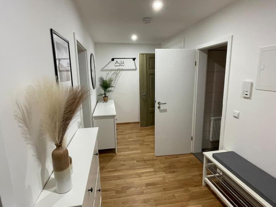 #Stylische / Moderne Wohnung Im Leipziger Zentrum Dg Links ภายนอก รูปภาพ